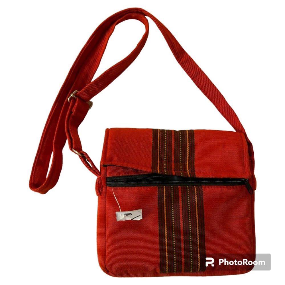 NWT mexican crossover red messenger bag